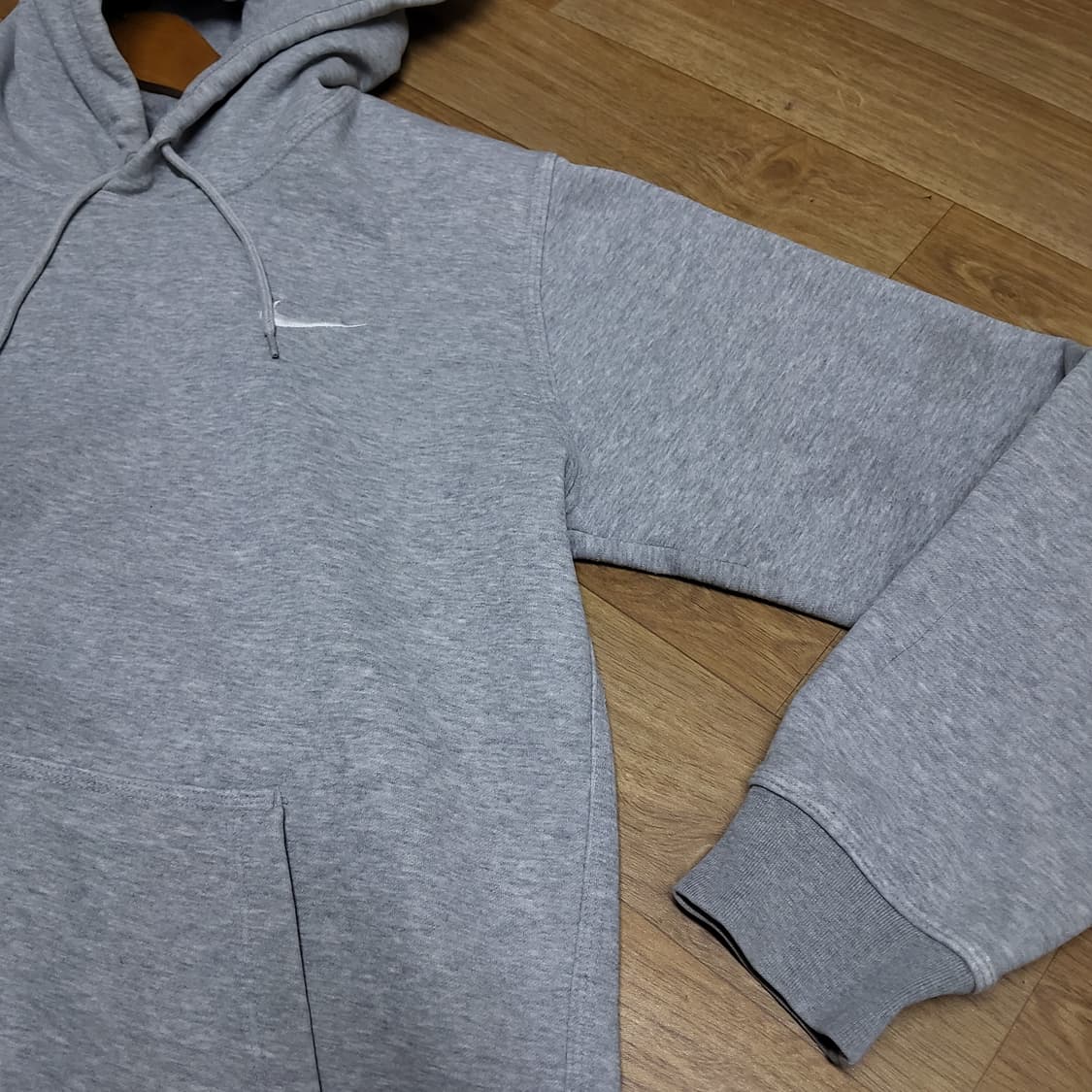 나이키 스우시 기모 후두 긴팔 티 남자 겨울 100 105 상품이미지7