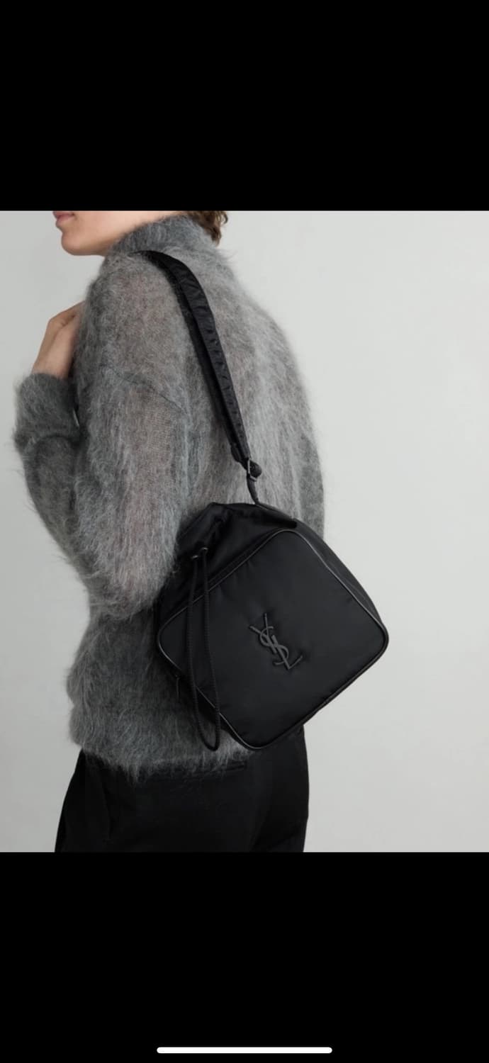 생로랑 니키 카메라백 상품이미지6