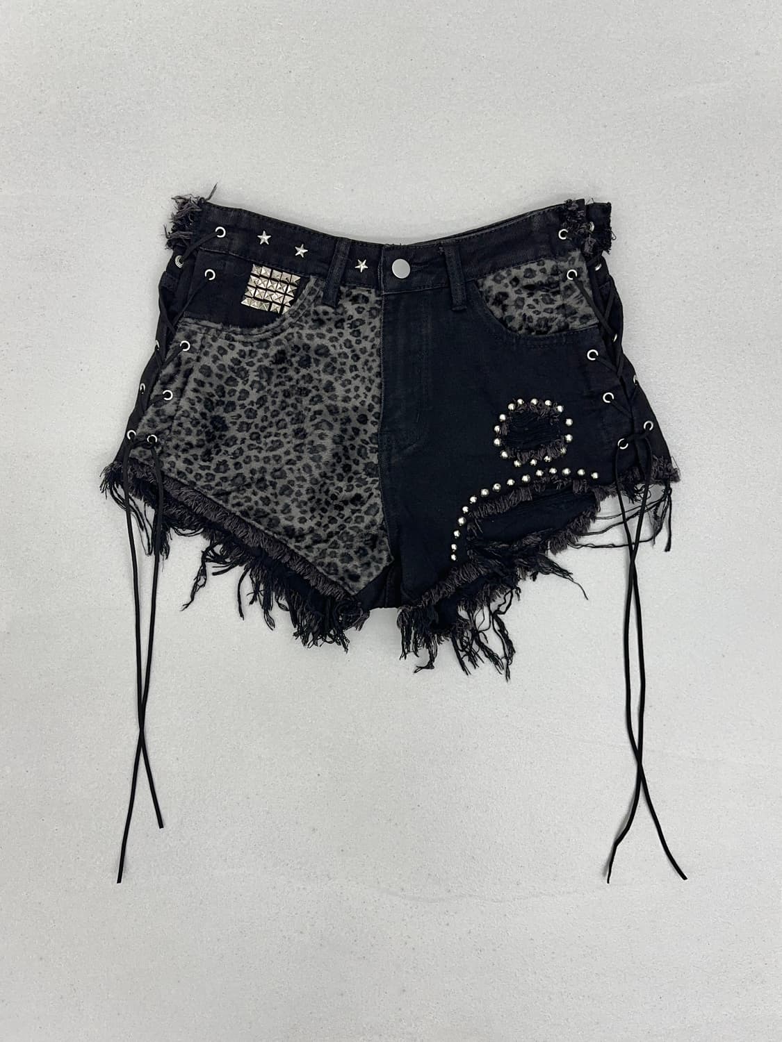 디테일 쇼츠 상품이미지1