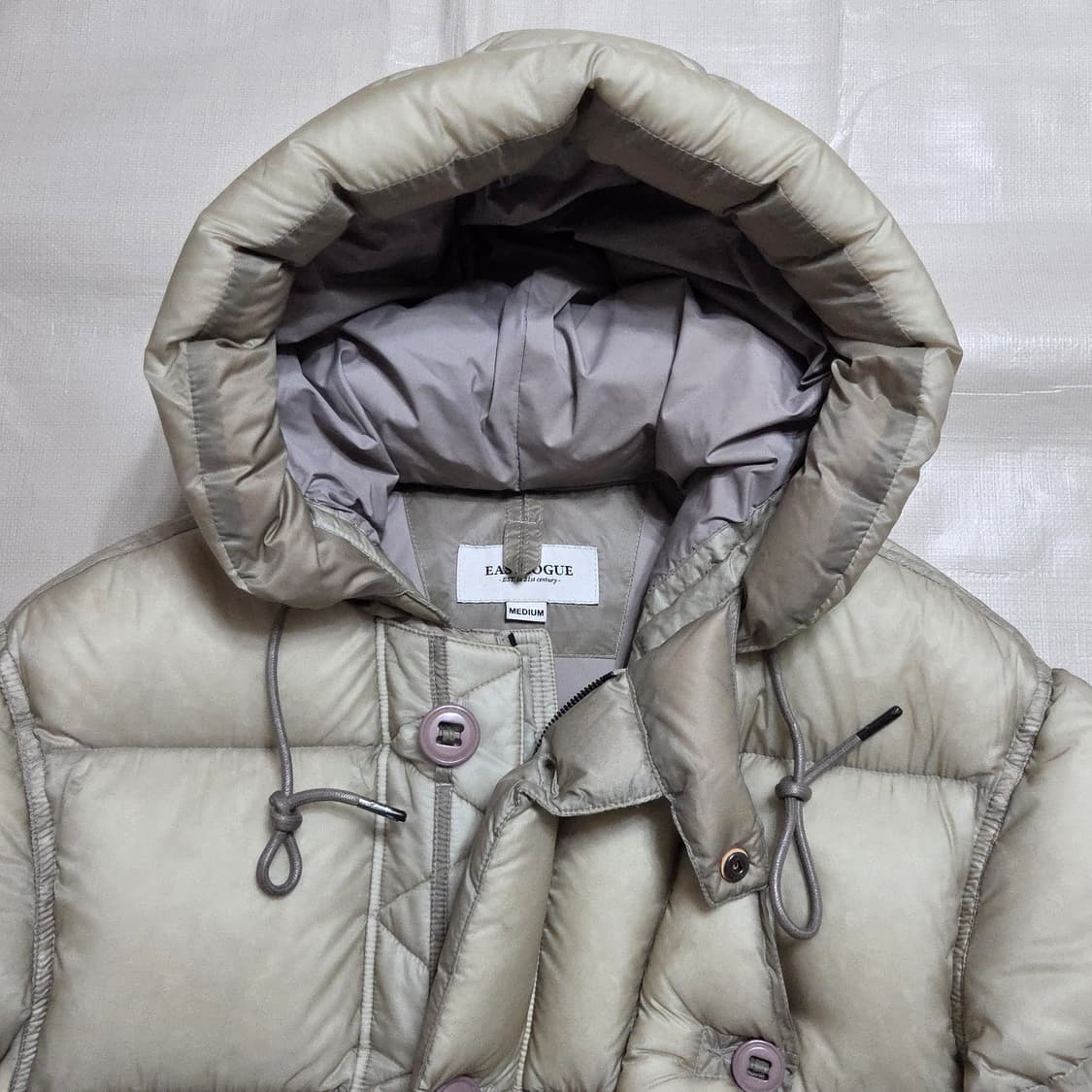 이스트로그 x 톰그레이하운드 라프 패딩 M 상품이미지3