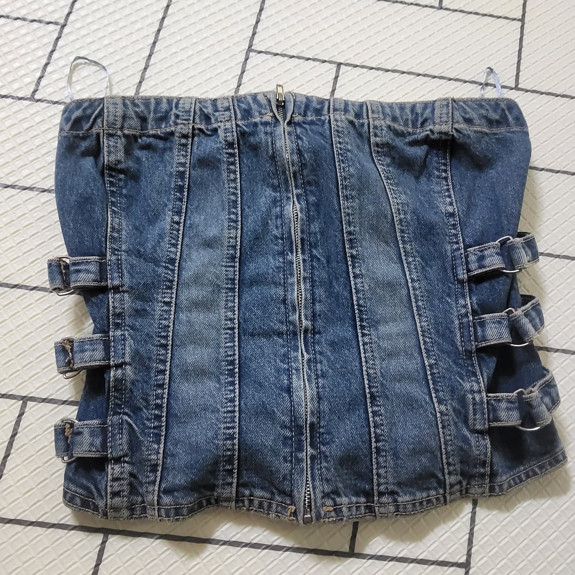 자라 zara 데님 튜브탑 슬리브리스 버클 디테일 tube top 새상품 상품이미지3
