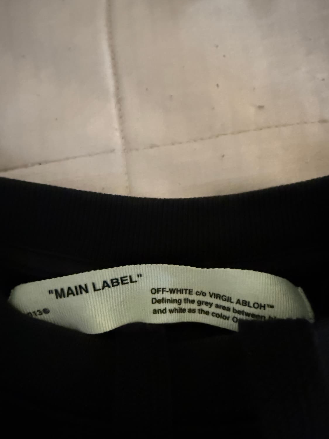 오프화이트 모나리자 맨투맨L 상품이미지3