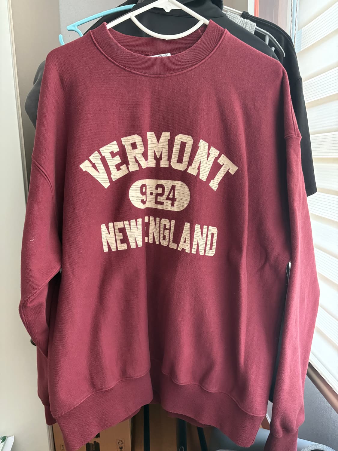 아웃스탠딩 맨투맨 상품이미지1