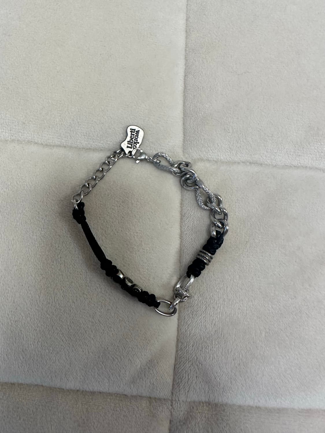 리버티워크 팔찌 판매 상품이미지1