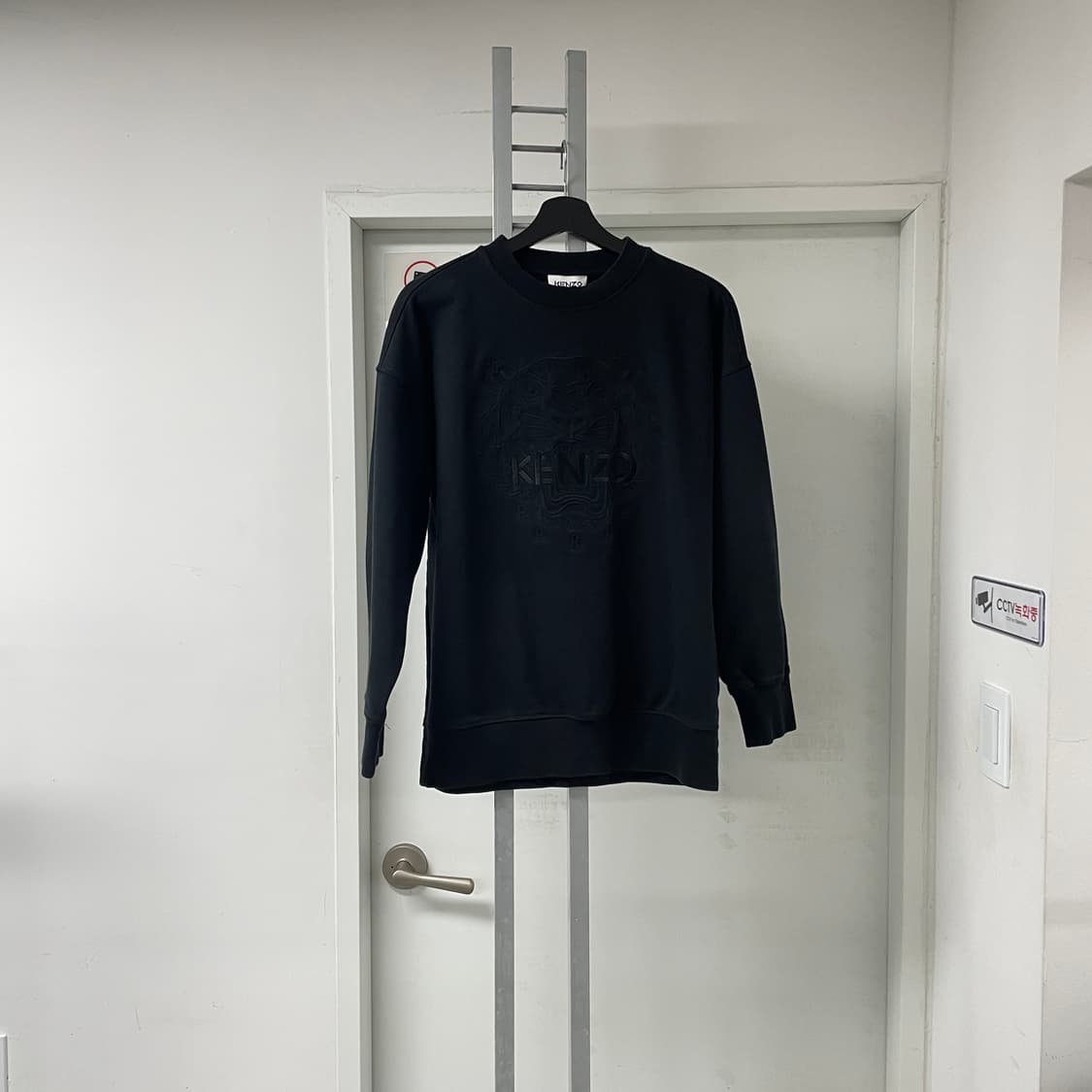 겐조 블랙 맨투맨 M(W) 상품이미지1