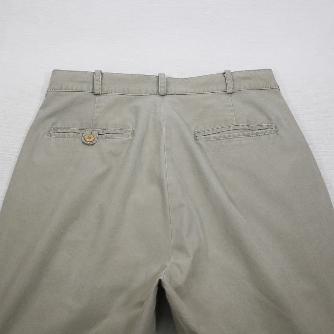 (착용컷) L.L.Bean 클래식 치노 팬츠 (남성용 29) 상품이미지7