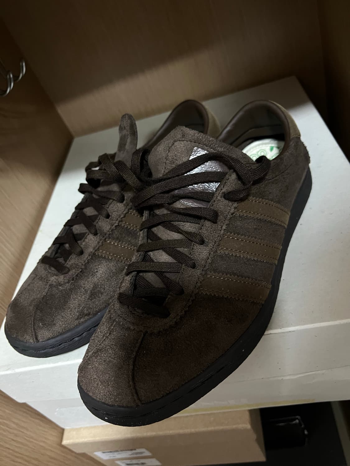 아디다스 토바코 그루엔 다크브라운 255사이즈 팝니다 상품이미지7