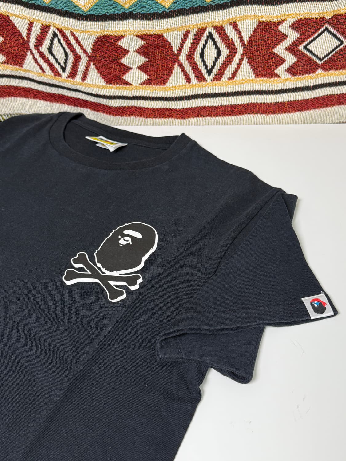 BAPE 베이프 Pirate Head 로고 반팔티 블랙 상품이미지1