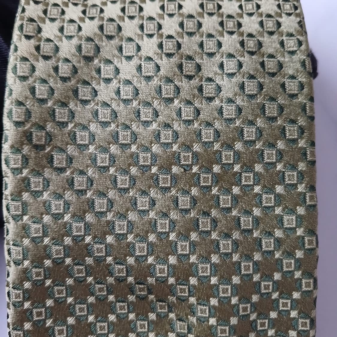 휴고보스 실크 다크그린 자카드 넥타이 9.6cm A+등급 A19387
 상품이미지8