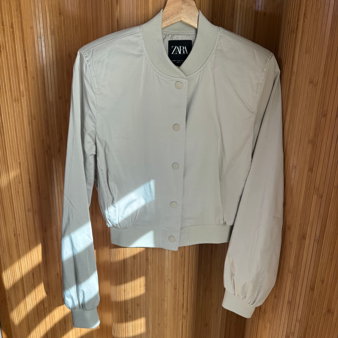 zara 여성 새틴 크롭 블루종 상품이미지3