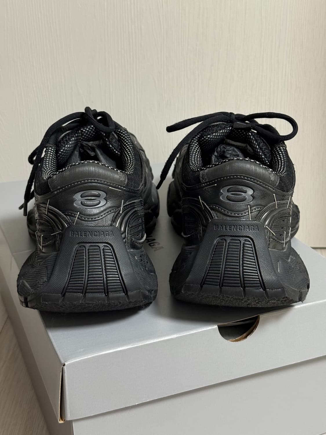 [42] 발렌시아가 스테이플러 스니커즈 블랙 색상 상품이미지5