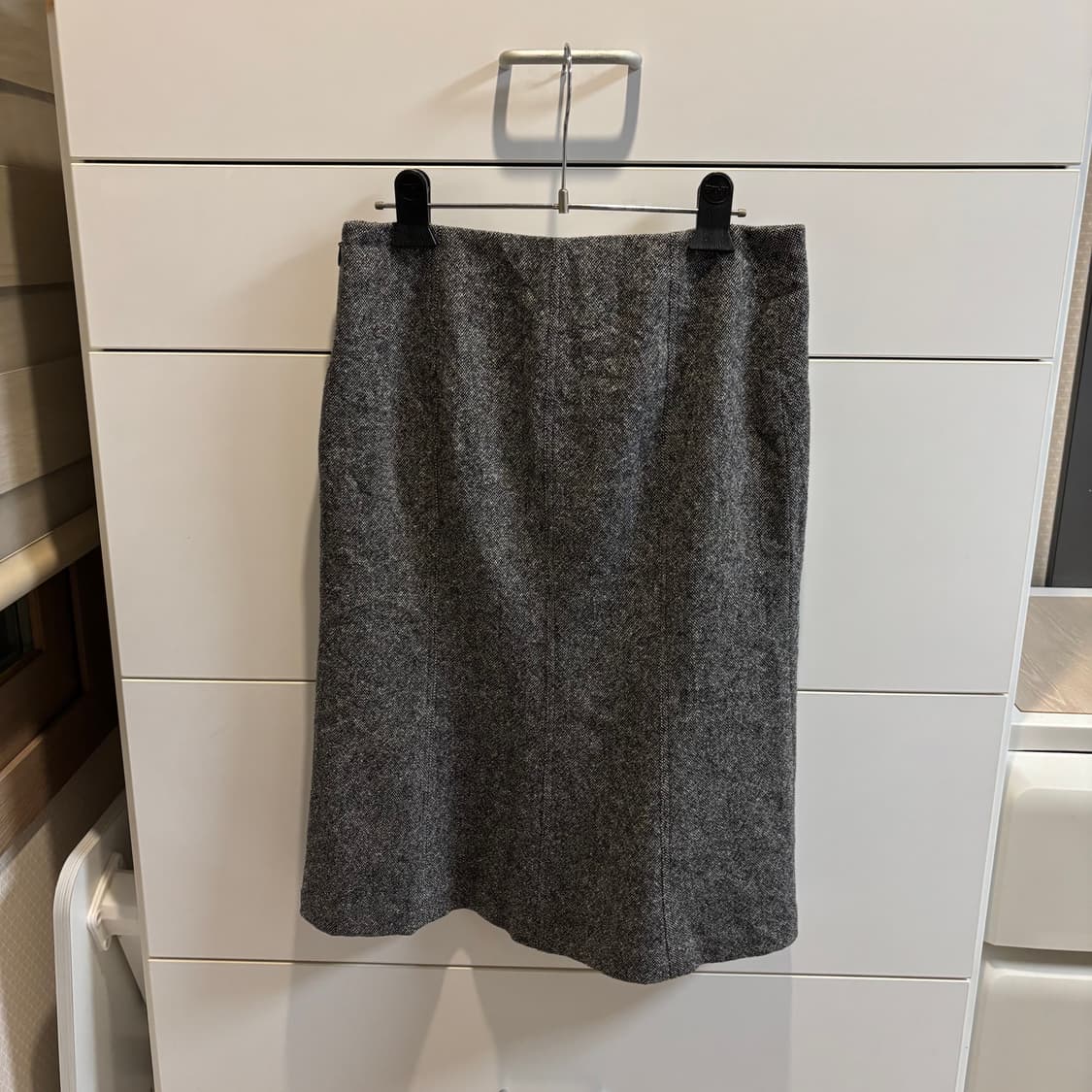 Theory 띠어리 울 보카시 미디 스커트 상품이미지1