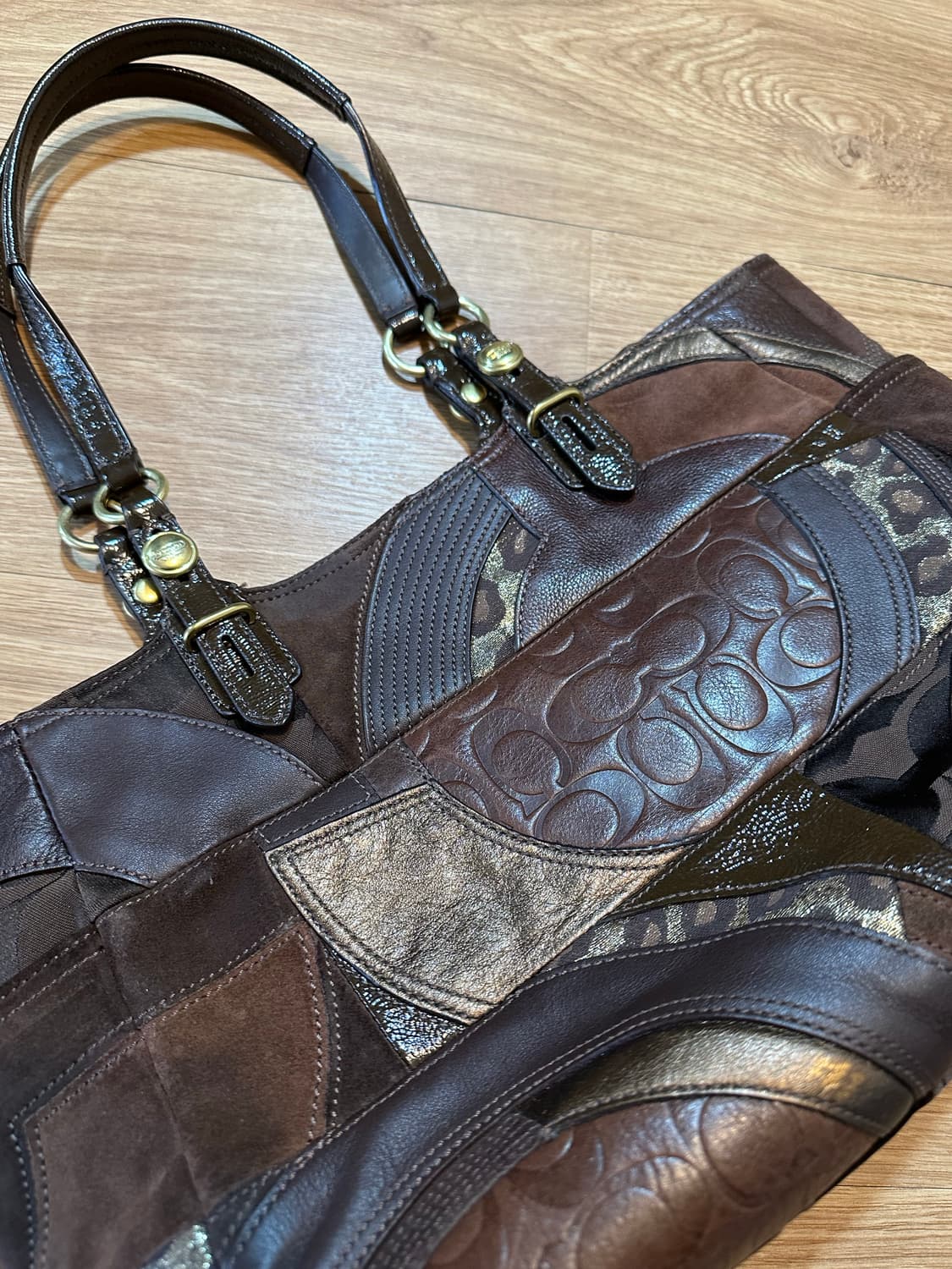 코치 멀티패턴 숄더백 상품이미지4