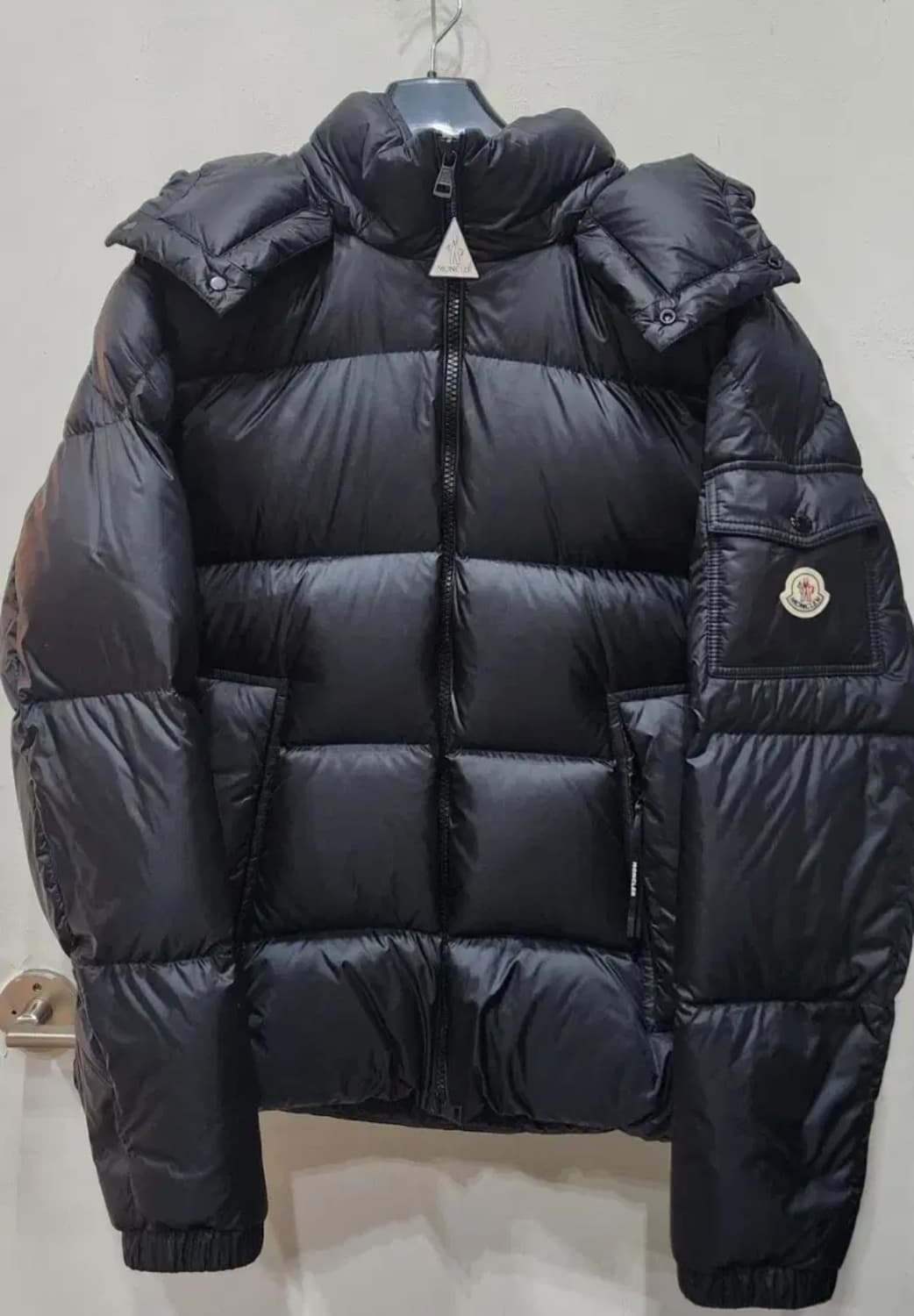 몽클레어 남성 후드 숏패딩4사이즈 25.11월 백화점 상품이미지1