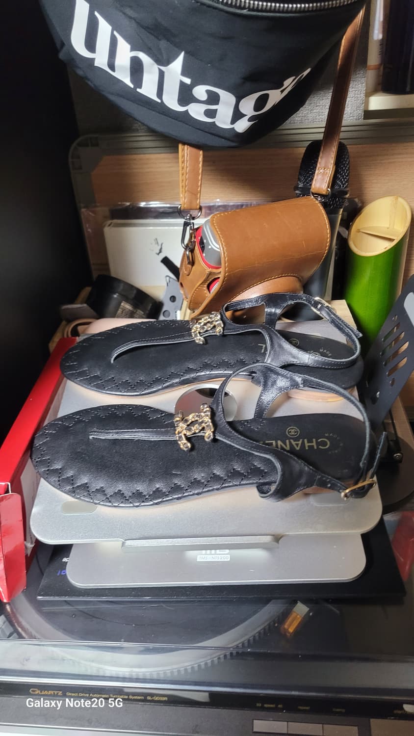 샤넬 cc로고 센들 상품이미지2