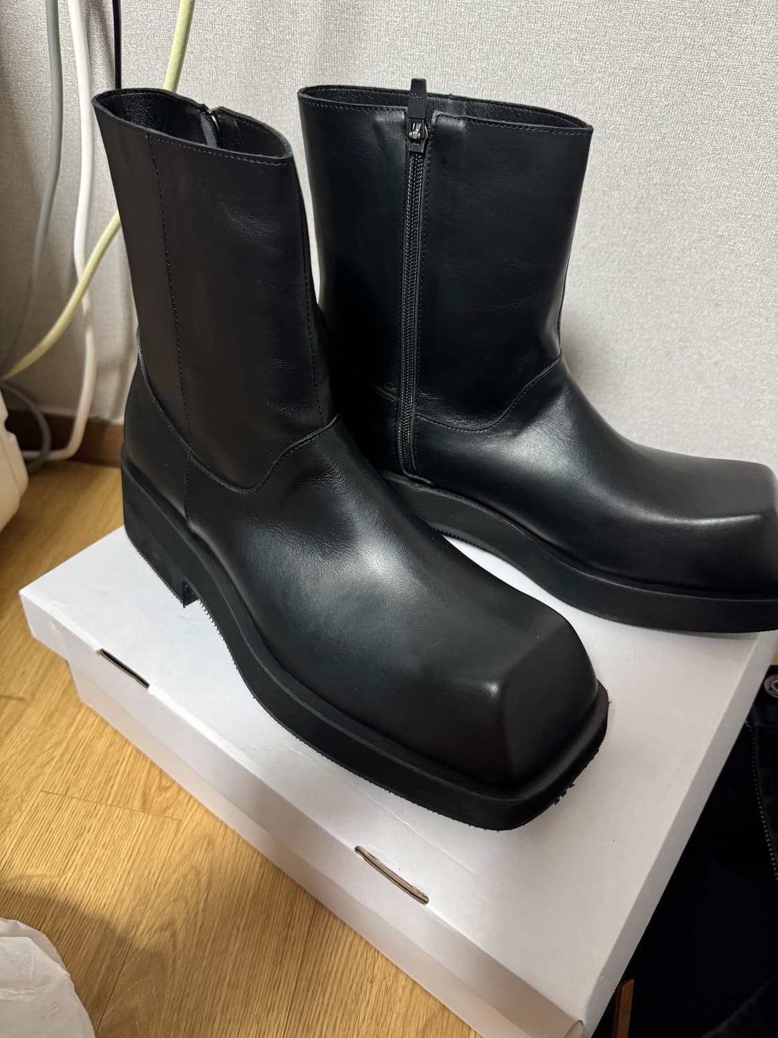 천연가죽 키높이 6cm 스퀘어토 첼시부츠 상품이미지5