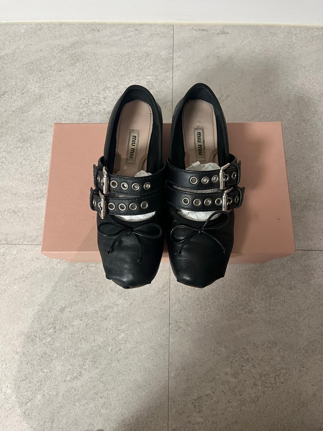 MIU MIU 블랙 발레리나 상품이미지2