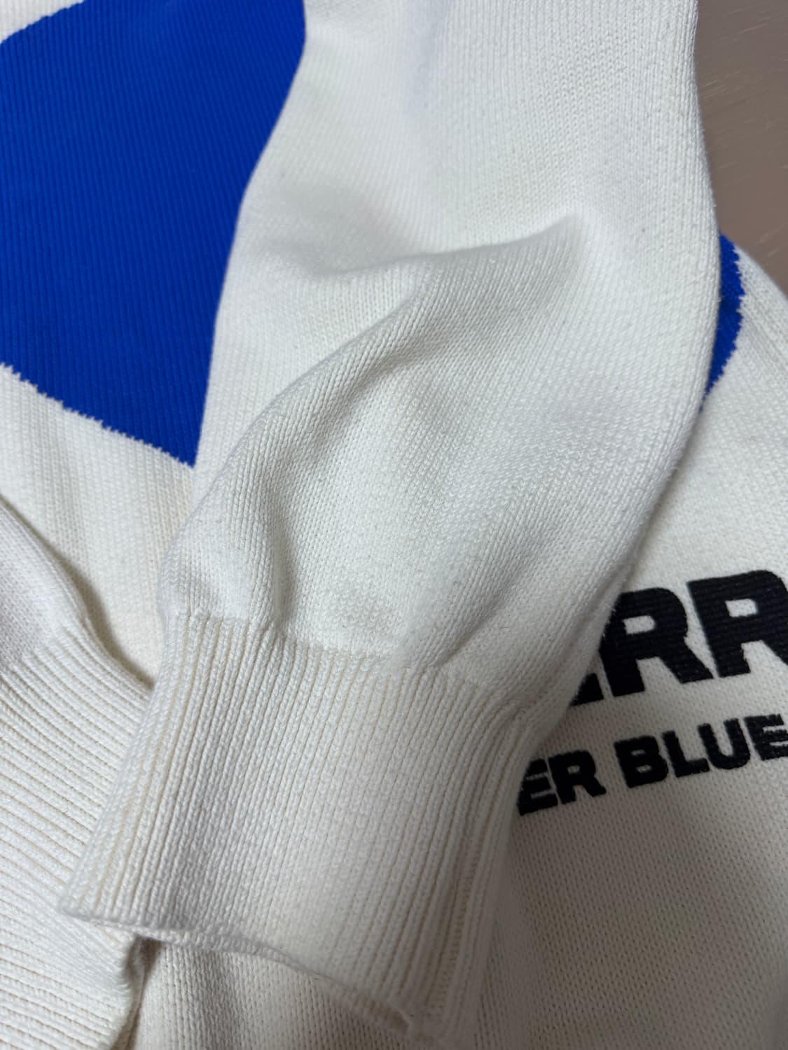 아더에러 트윈 하트 로고 니트 A1 상품이미지4