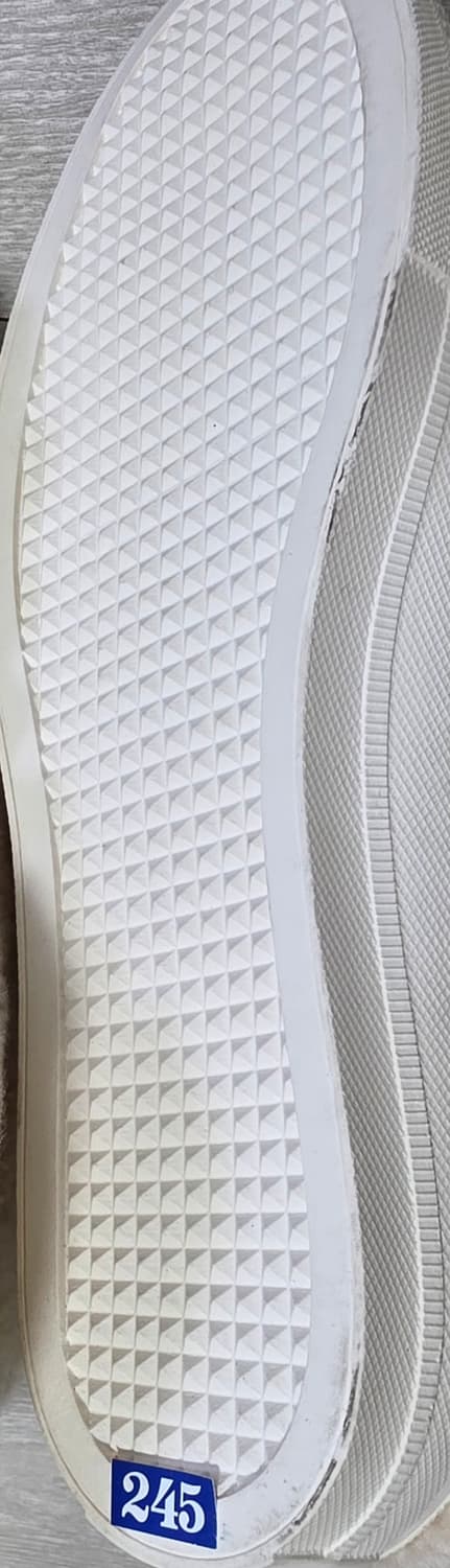 KUHO 쿠호 아이보리 털 스니커즈 245 / 한섬 정품 상품이미지3