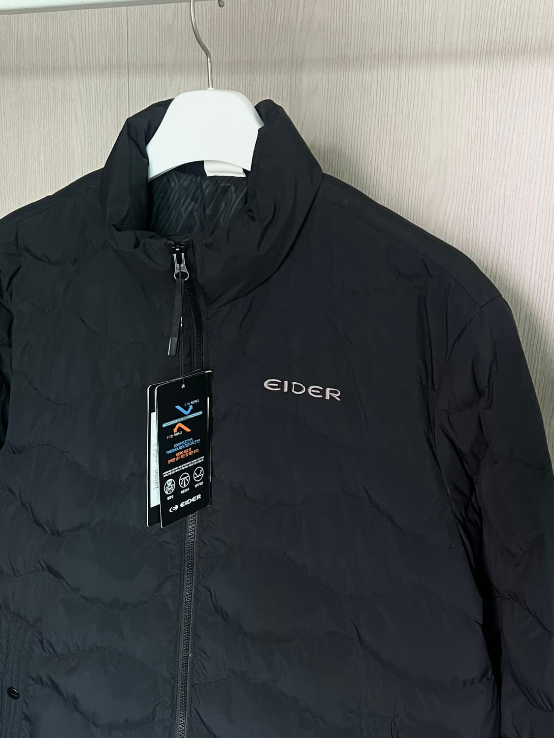 아이더 써모락 다운 경량 패딩 블랙 새상품 25년 신상 상품이미지2