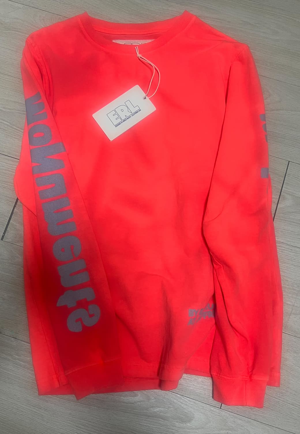 ERL MONUMENTS LS TEE 상품이미지1