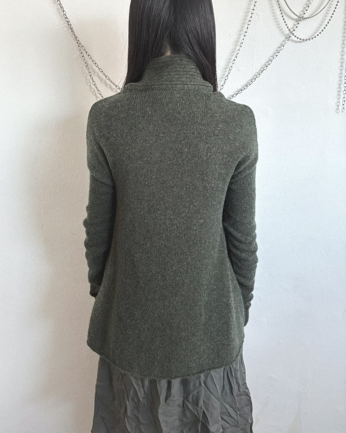 발렌시아가 게스키에르 하이넥 드레이프 플레어 니트 상품이미지4