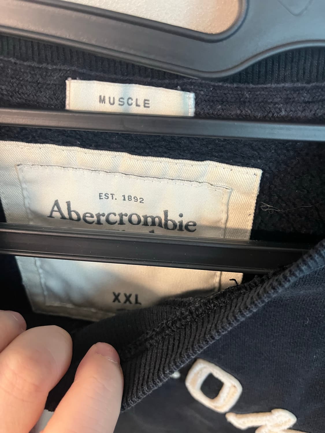 아베크롬비 네이비 맨투맨 (2XL)  상품이미지4