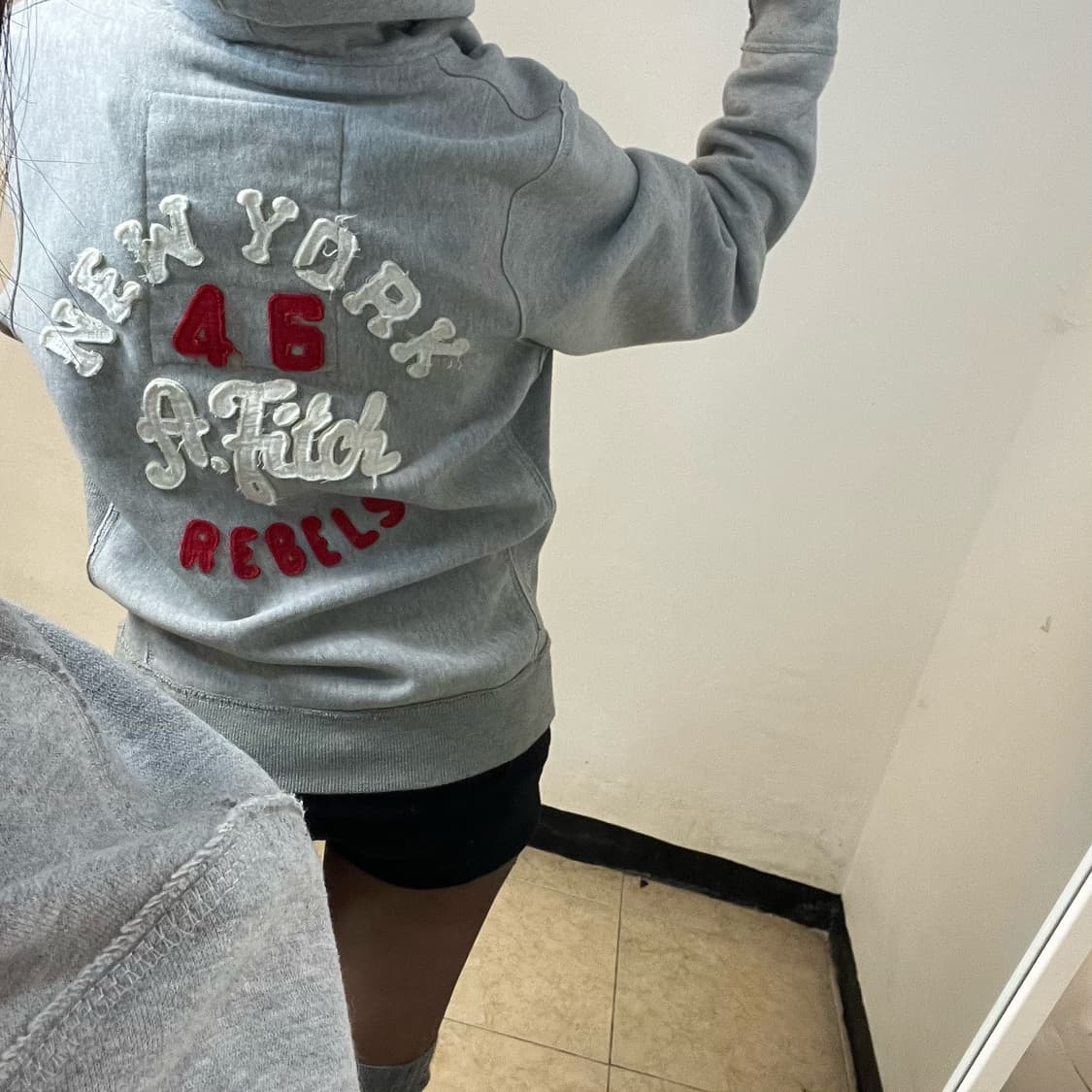 Abercrombie grey hoodie zip-up 상품이미지3