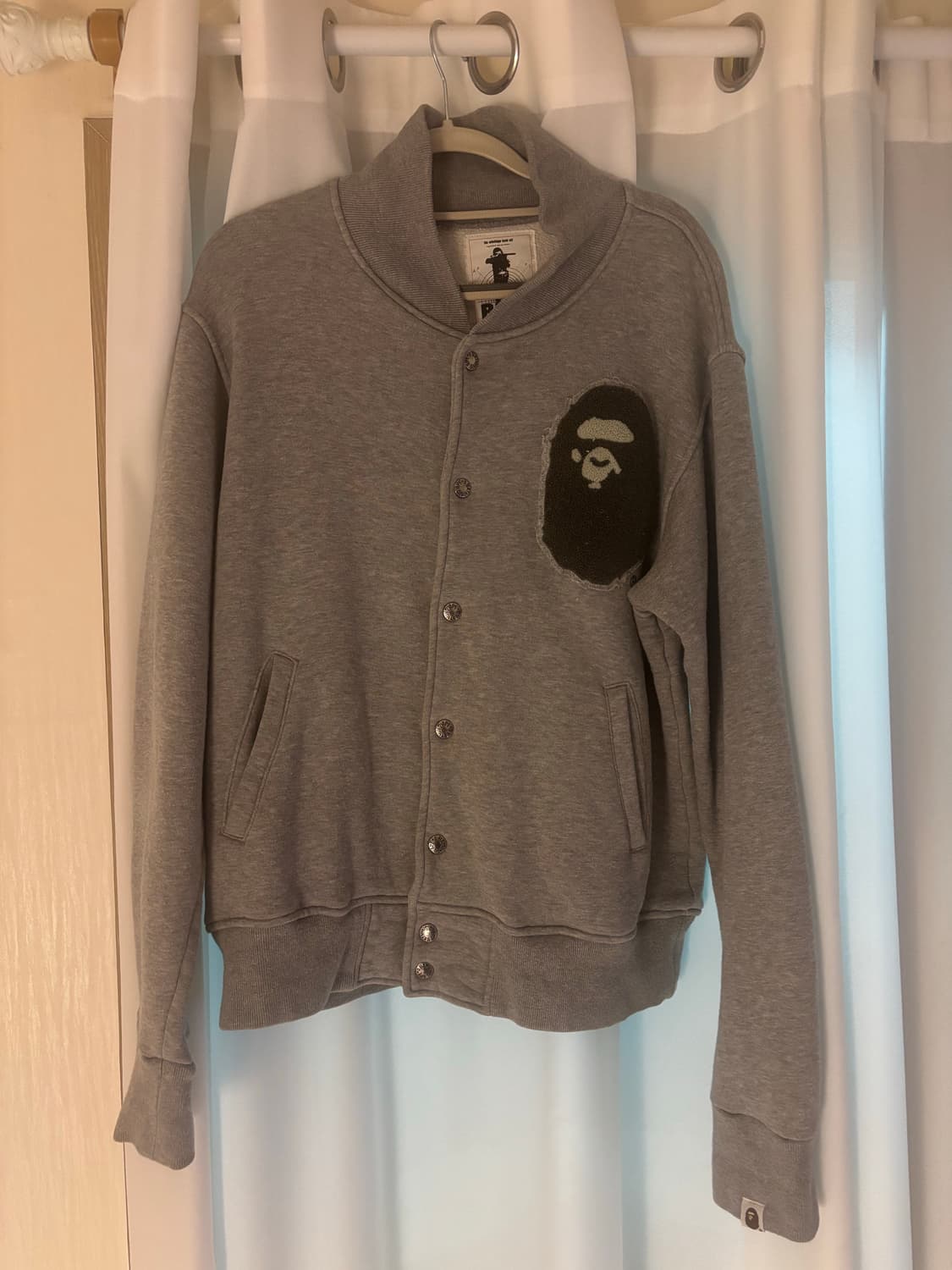 베이프 바시티 자켓 그레이 정품 단종🩶 남녀공용 상품이미지2