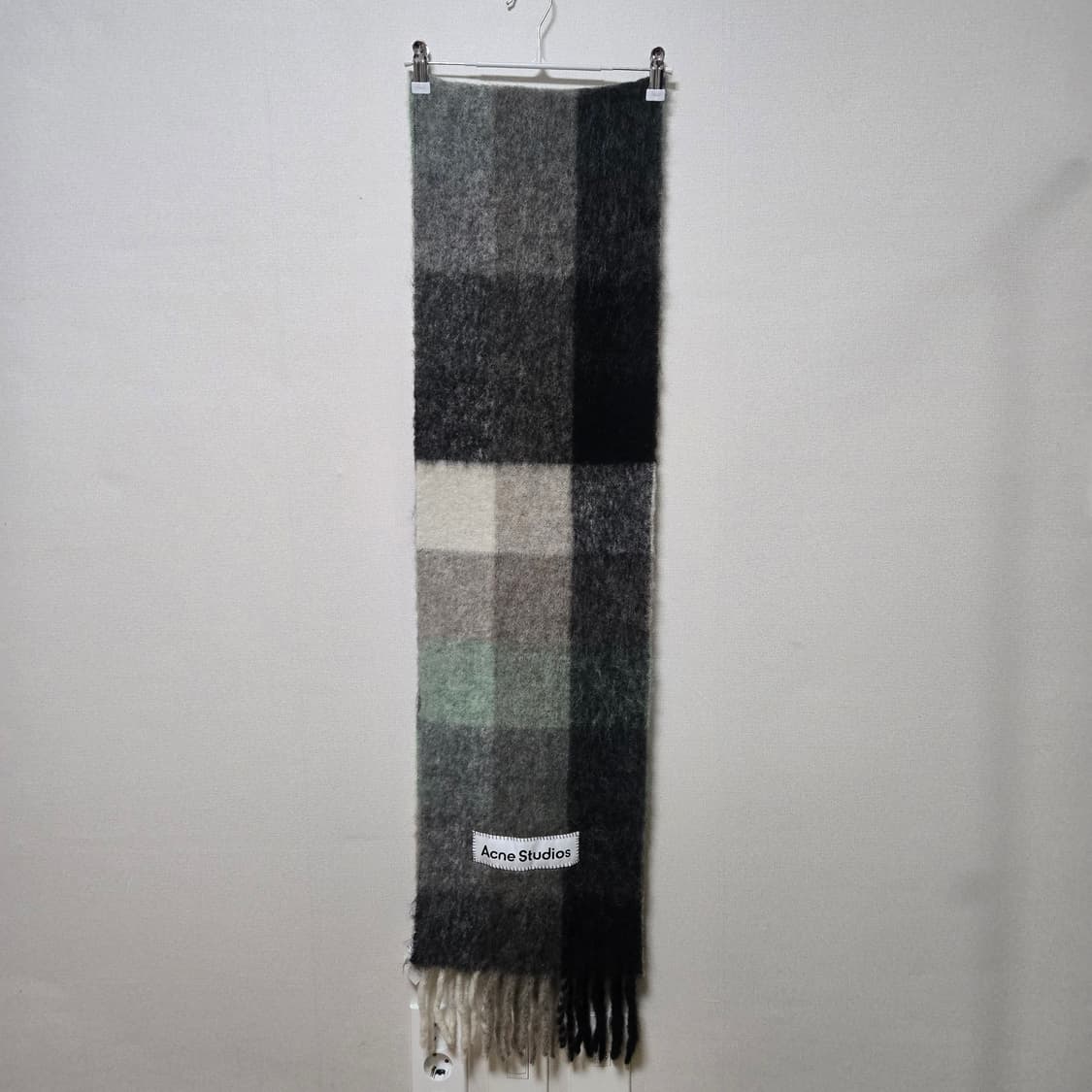 아크네스튜디오 모헤어 머플러 상품이미지6