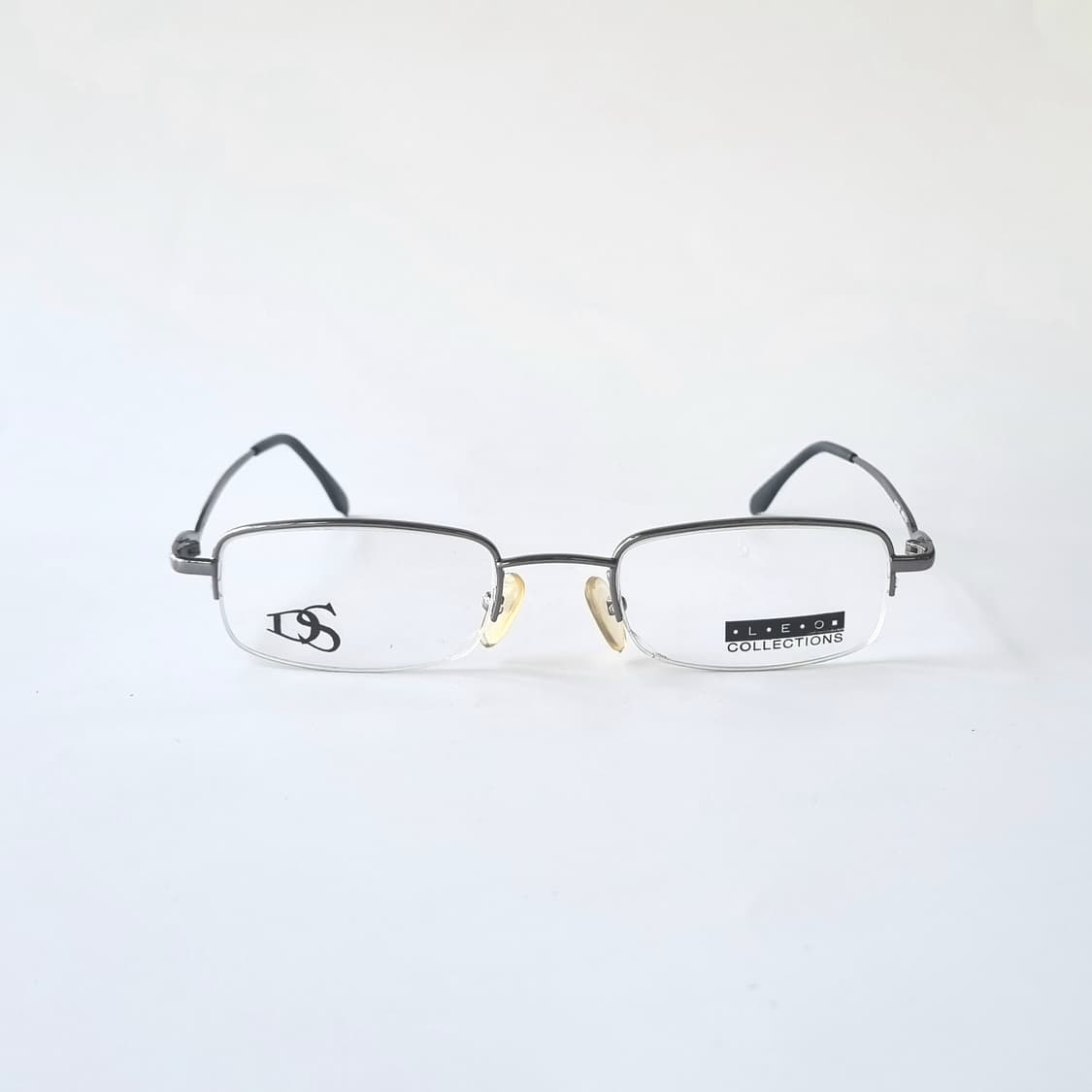 데드스탁 레트로한 감성을담은 반무테 안경테 787 상품이미지1