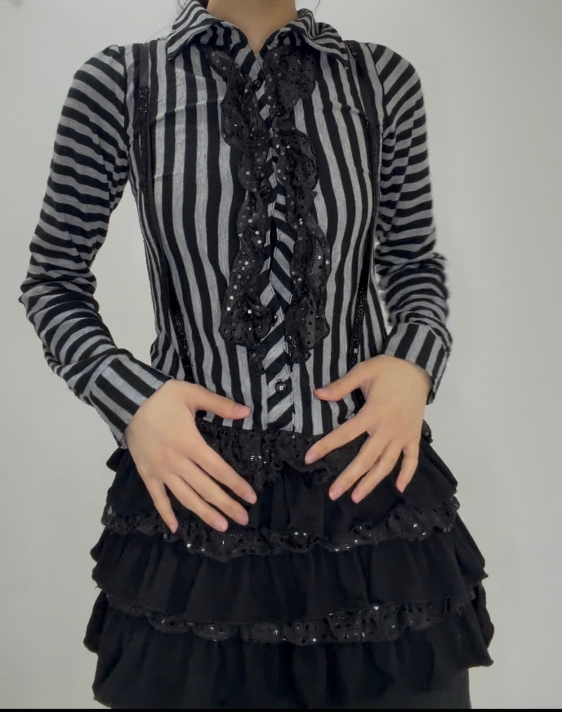 FAZBEE 갸루 로리타 스트라이프 프릴 레이어드 티셔츠 상품이미지1