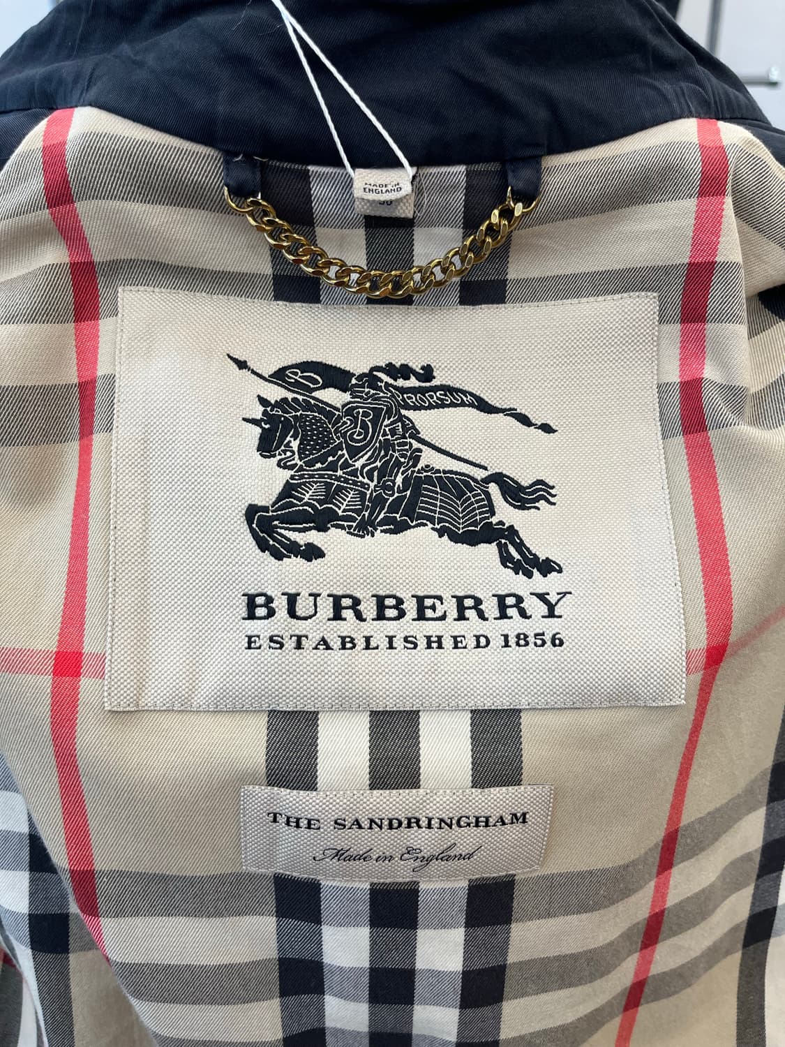 버버리 샌드링엄 트렌치 코트 블랙 상품이미지8