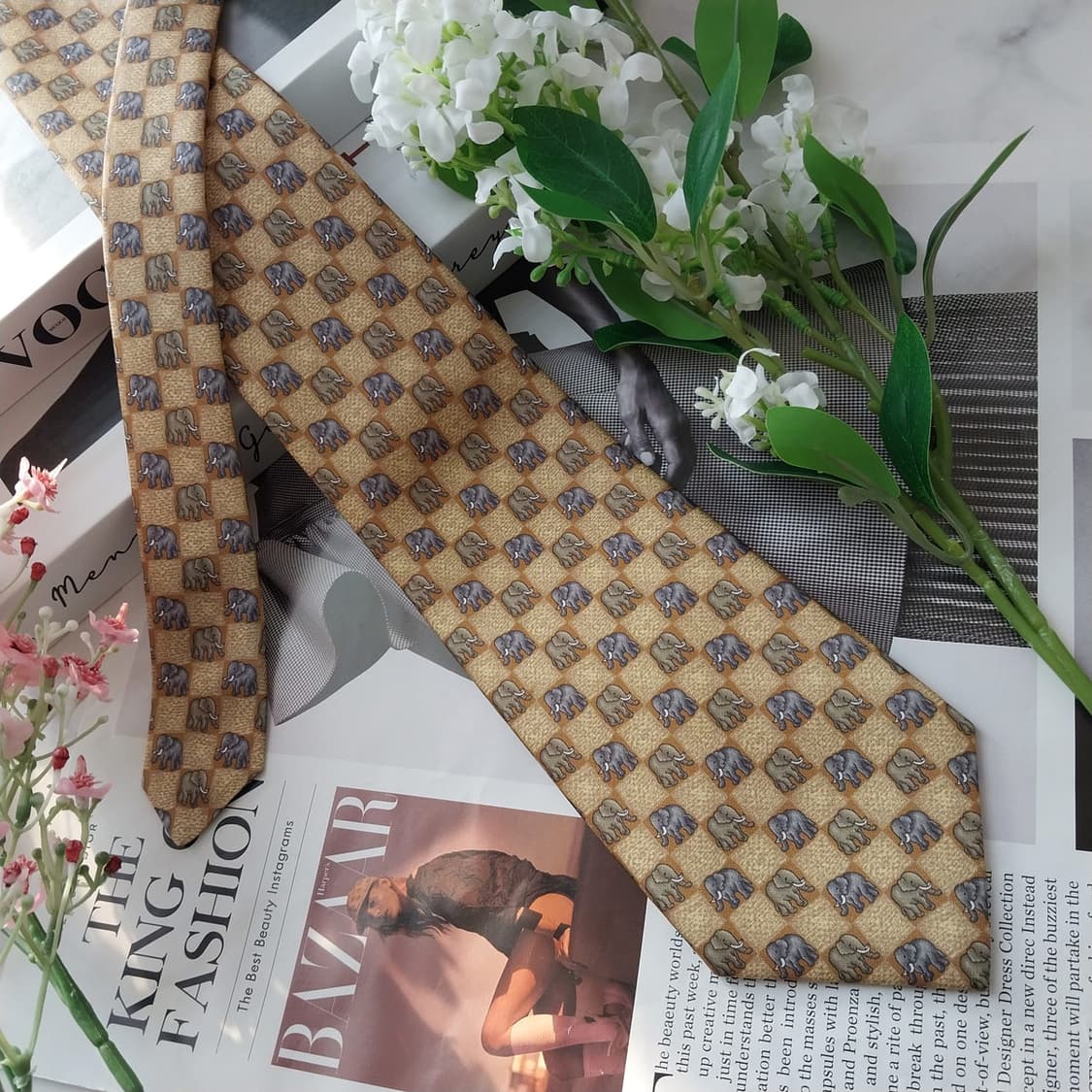 짐톰슨 실크 브라운 코끼리 패턴 넥타이 9.1cm A+등급 K1707
 상품이미지2