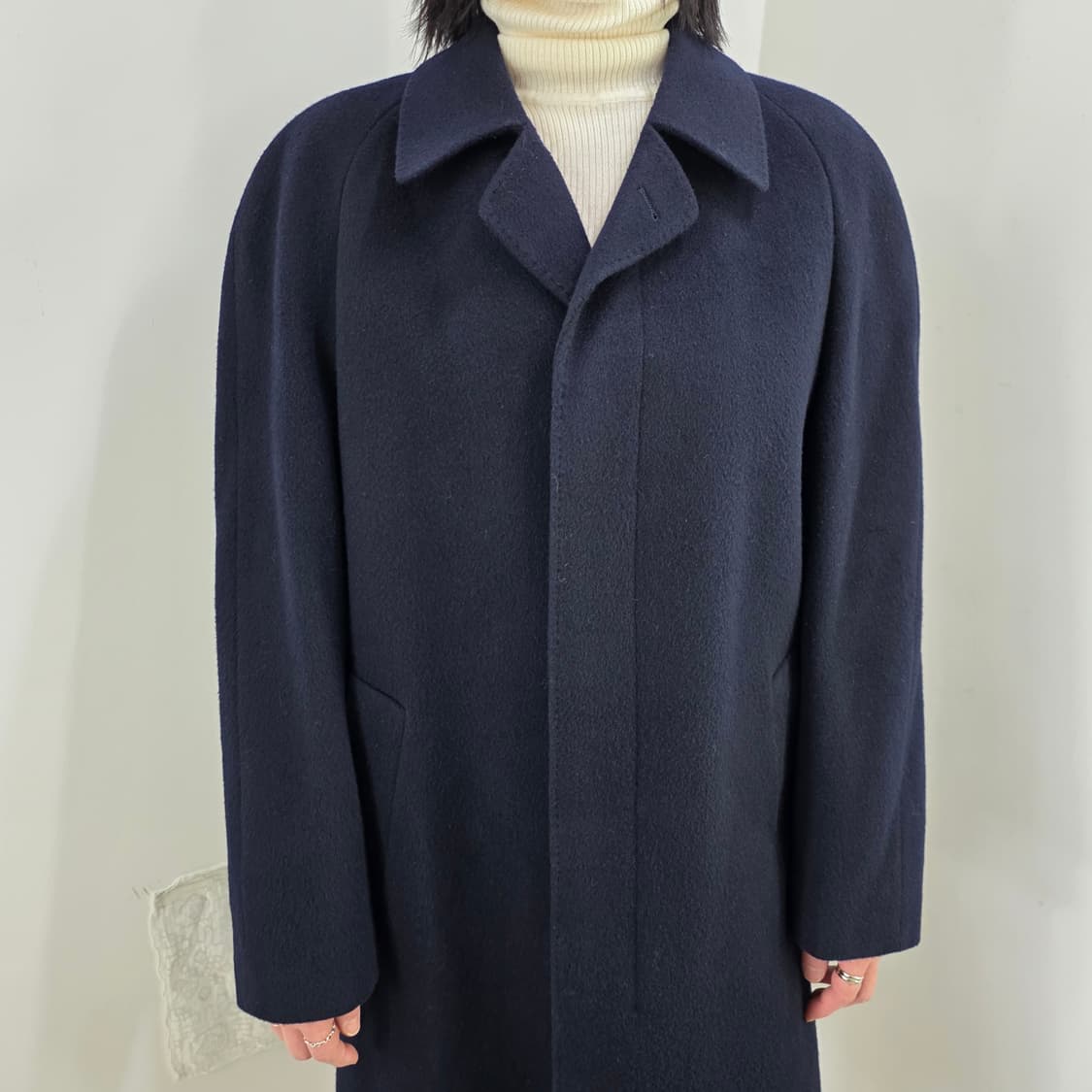 버진울80 캐시미어20 남녀공용 네이비 롱코트 상품이미지2