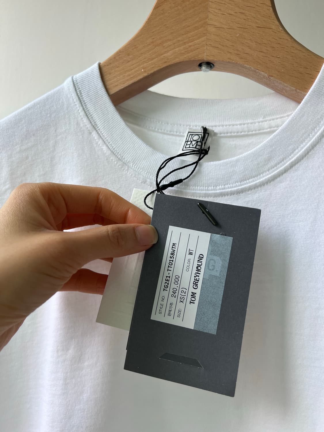 (새상품) toteme 토템 오버핏 반팔 티셔츠 상품이미지2