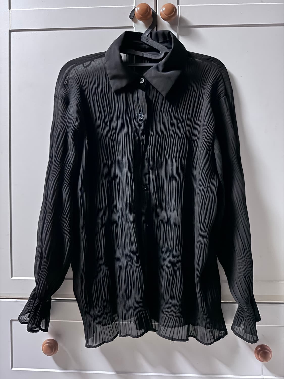 블랙 플리츠 시스루 블라우스 셔츠 상품이미지1