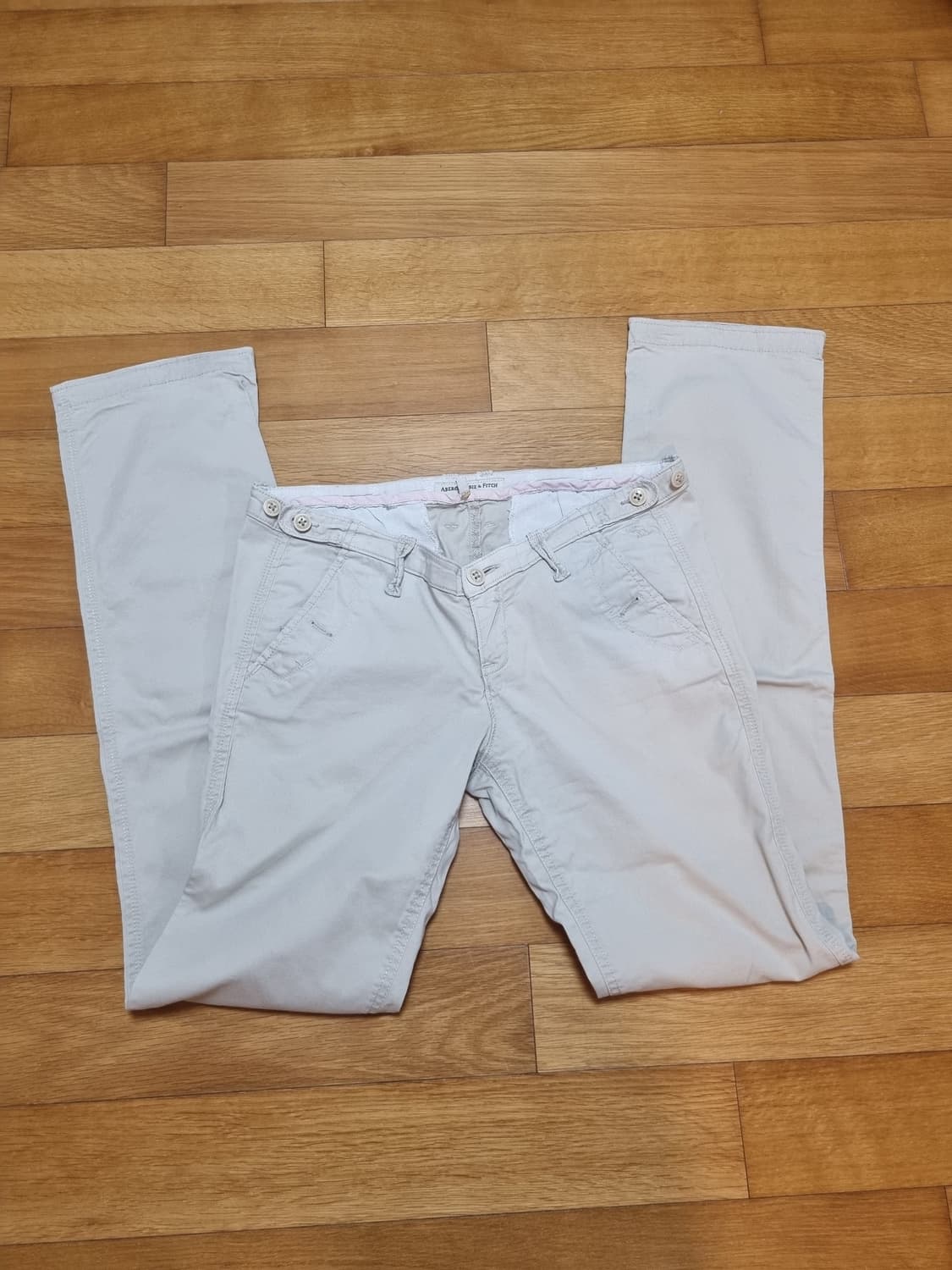 🤎아베크롬비 빈티지 디테일 단추 카고 팬츠 베이지 대장템 상품이미지1