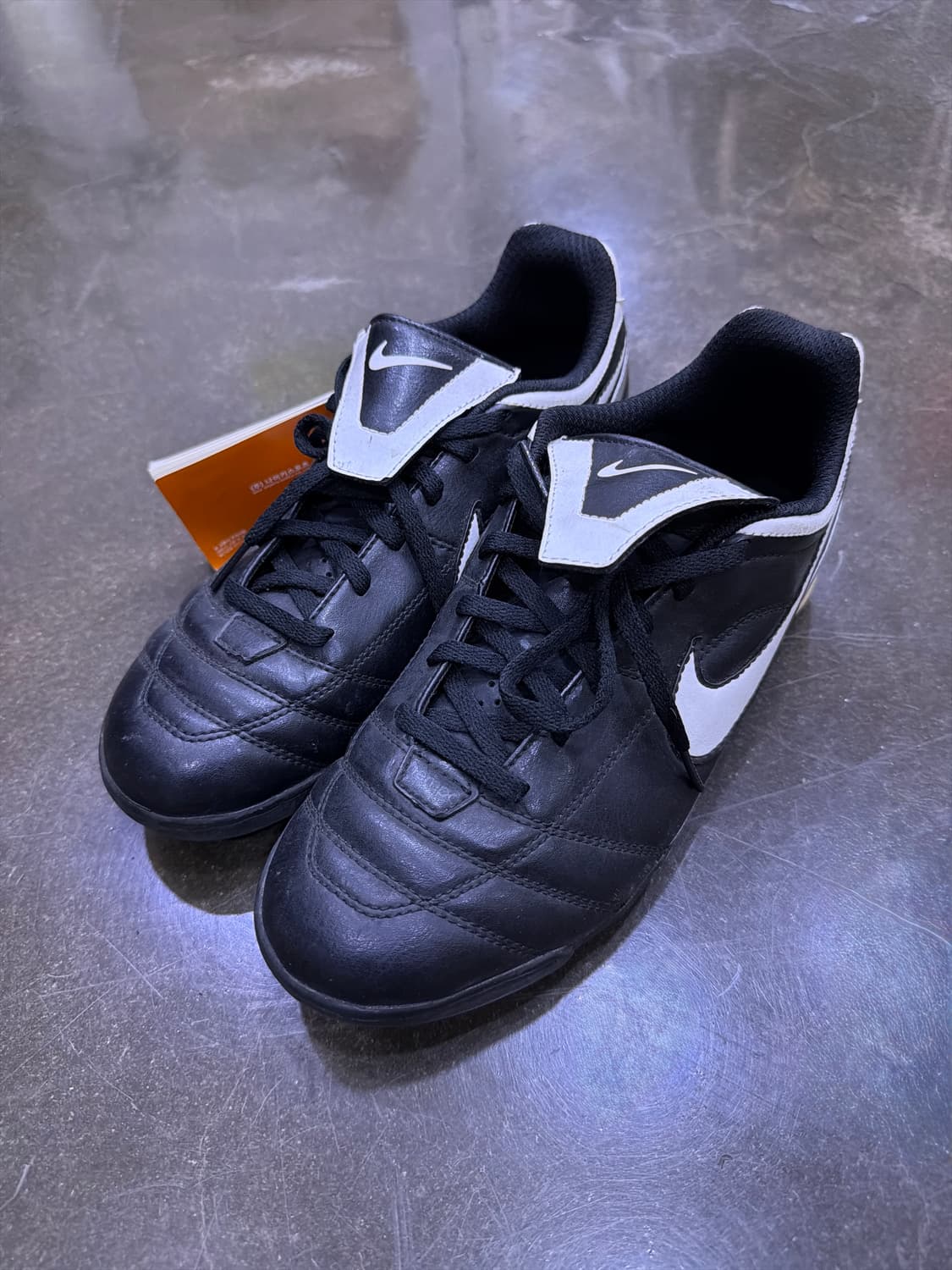 나이키 티엠포 내츄럴 2 TF 풋살화 240 상품이미지1