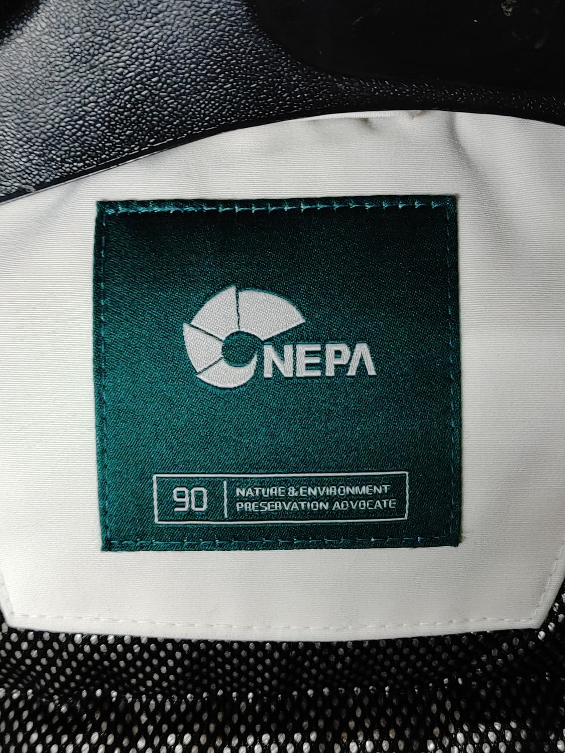NEPA 네파 거위털 라쿤털후드패딩 상품이미지3
