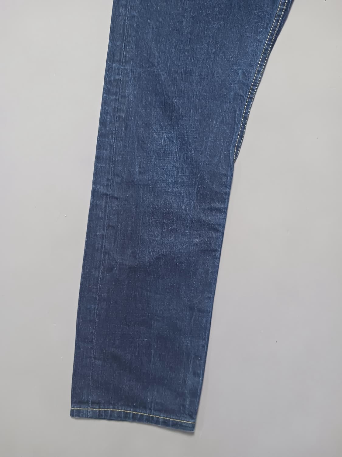 [32] 리바이스 508 생지 레귤러 테이퍼드진 청바지 상품이미지3