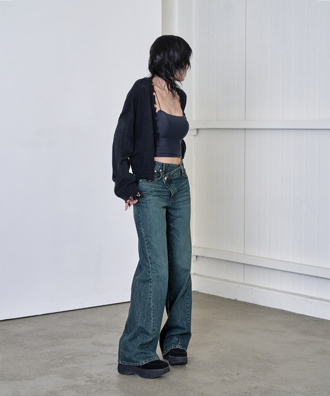 시에618 커브드 와이드 플레어 데님팬츠 m 상품이미지8