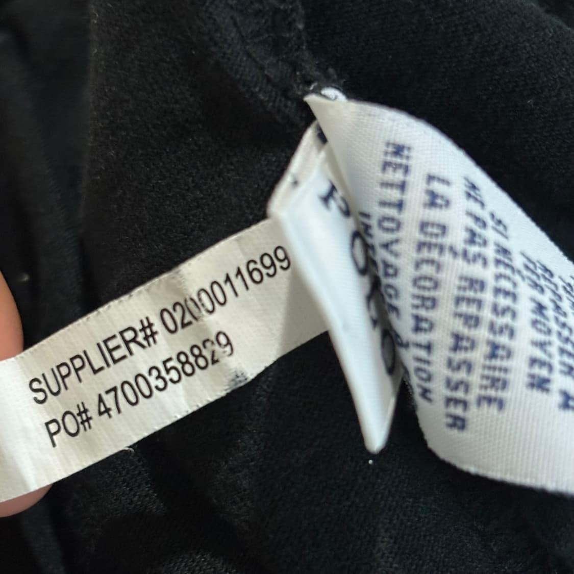 폴로 랄프로렌 블랙 스몰로고 브이넥 반팔티 상품이미지6