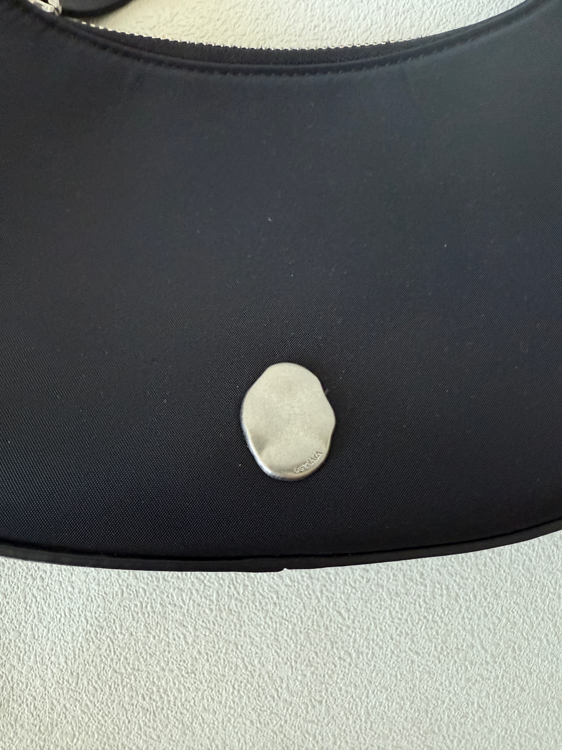 오스트카카(OSTCACA) 미니 호보백 상품이미지3