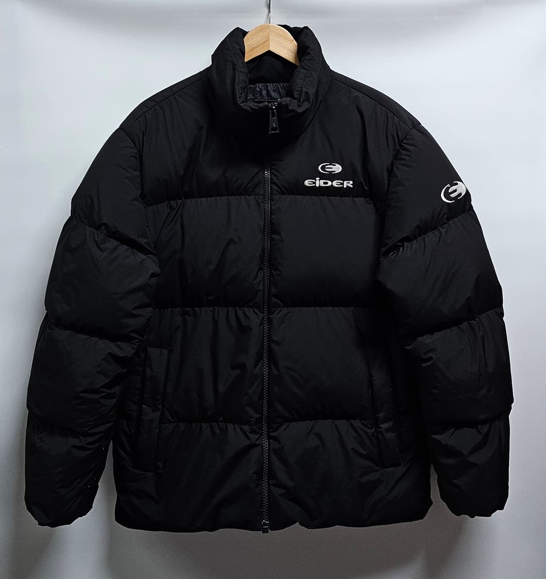 아이더 구스다운 숏패딩 M 상품이미지1