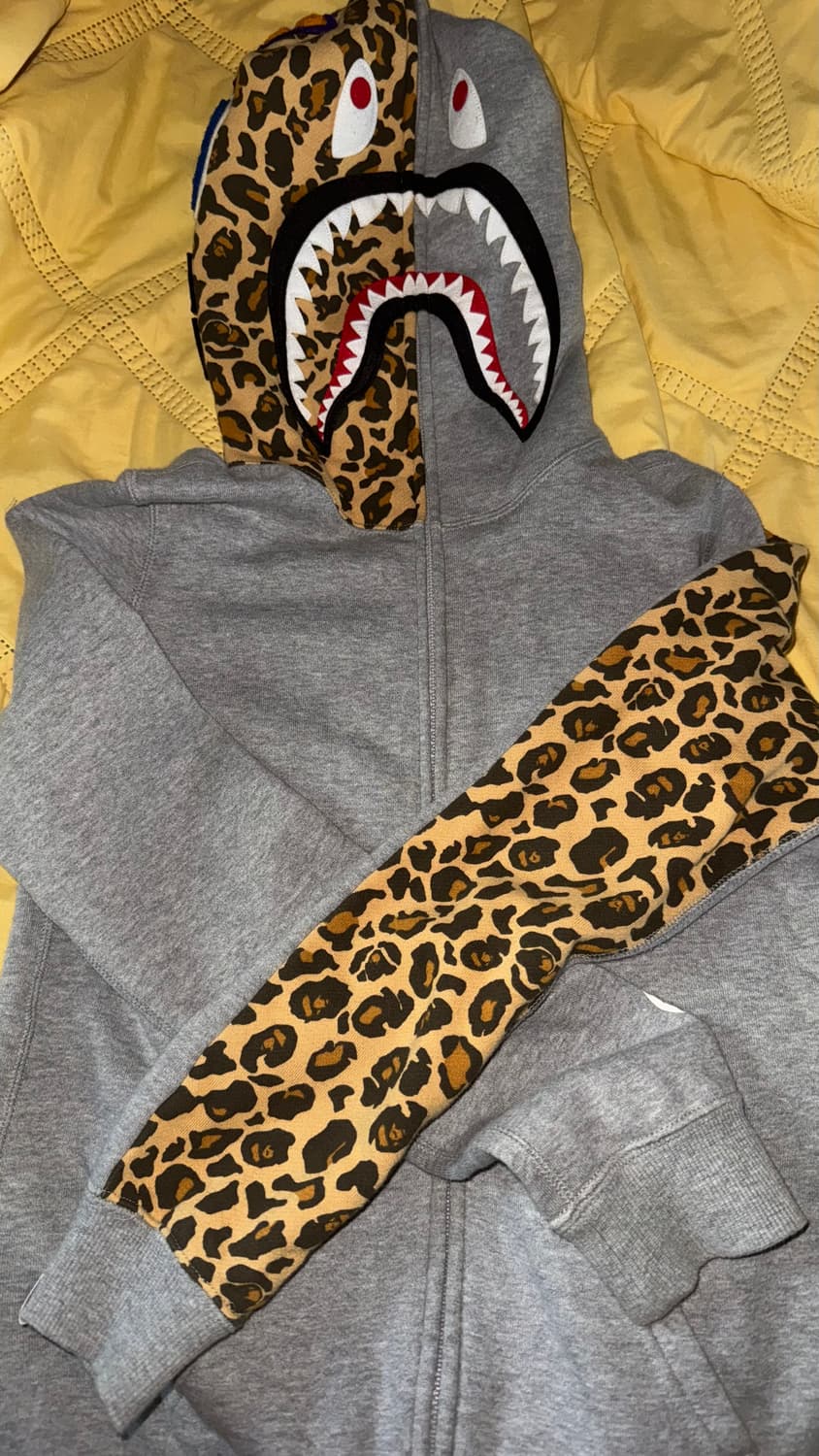 베이프 Bape 호피 레오파드 샤크 후드집업 상품이미지1