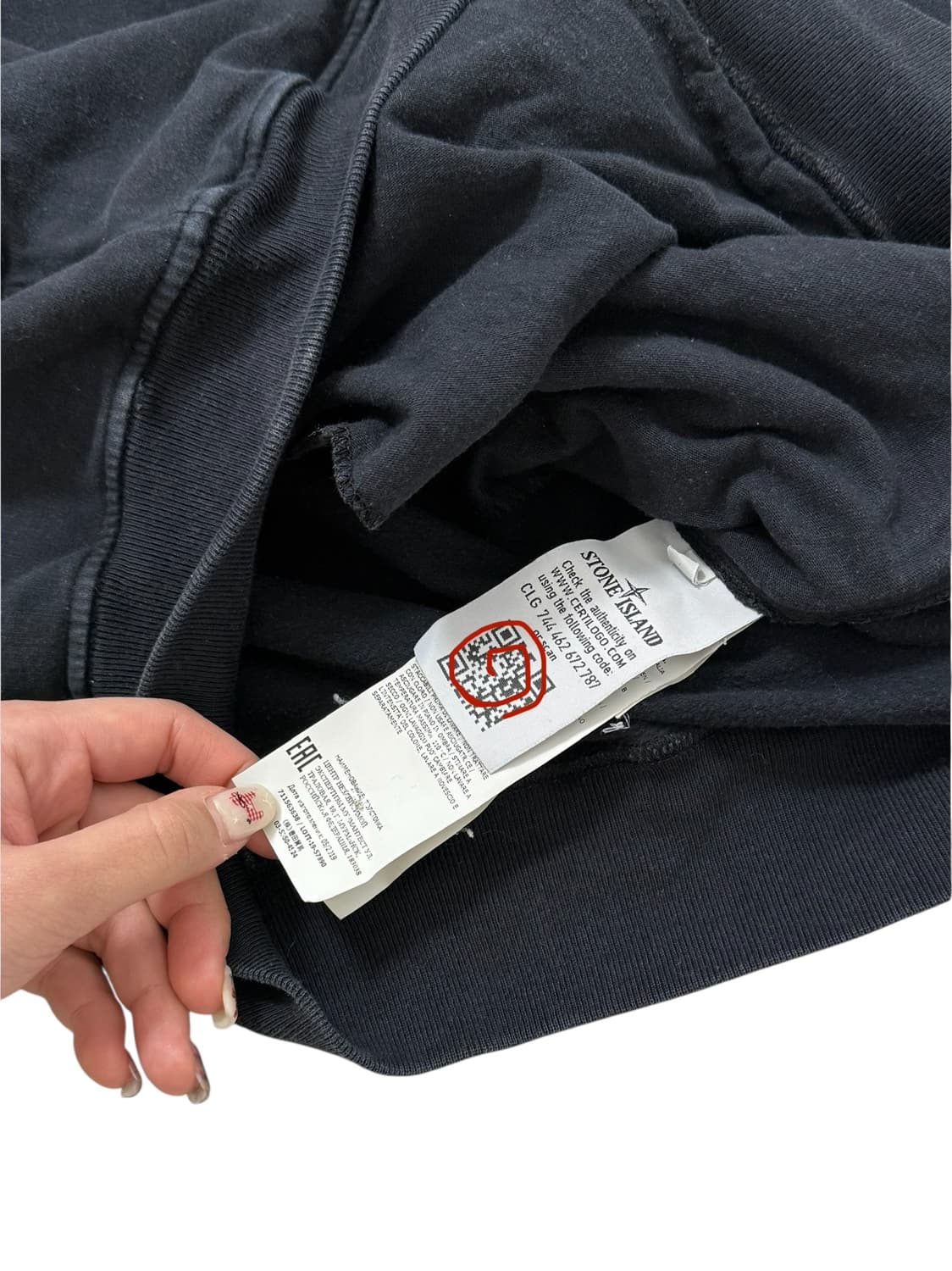스톤아일랜드 블랙 후드티 상품이미지8