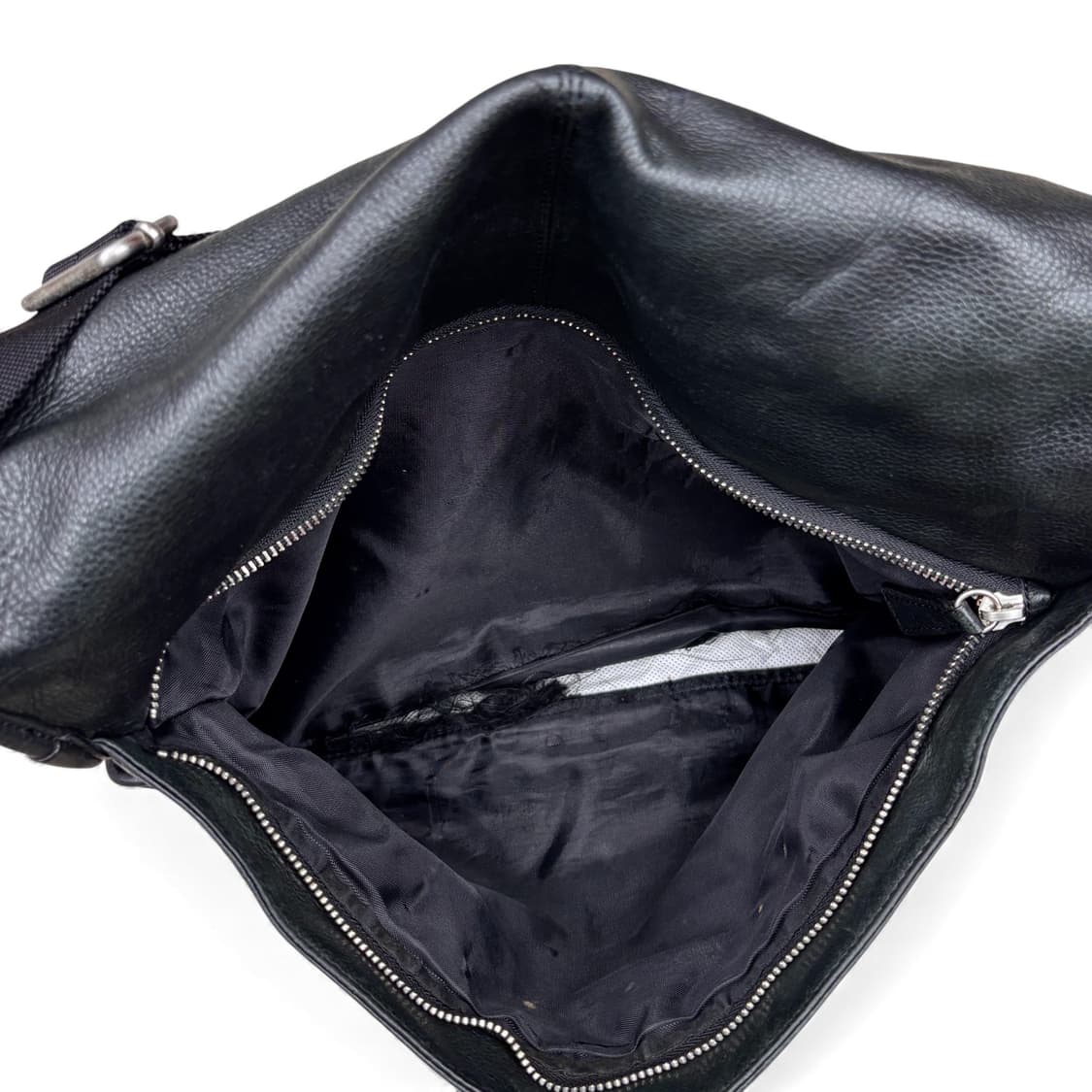 캘빈클라인 레더 메일 백 상품이미지7