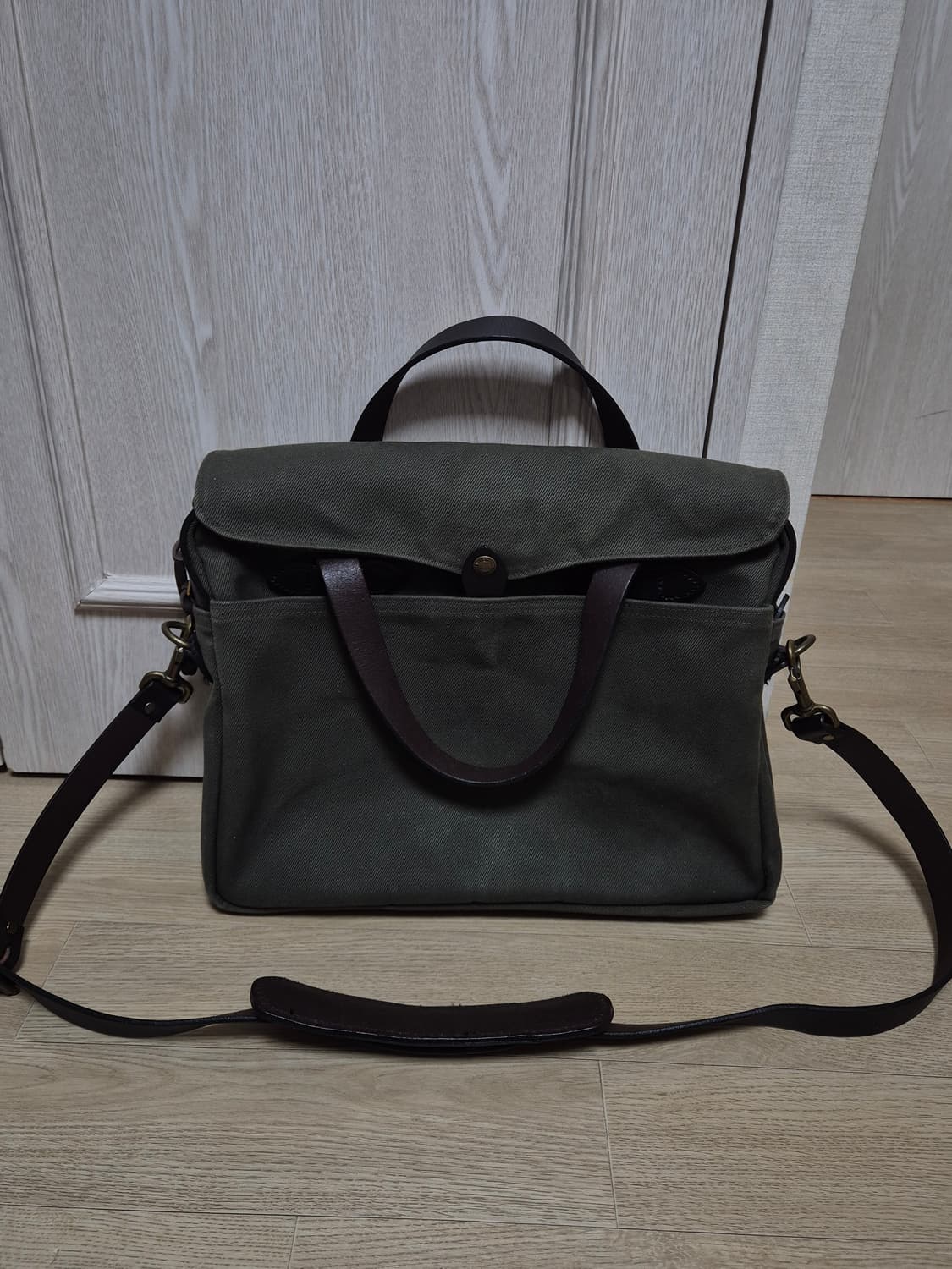 필슨 256 오터그린 브리프케이스 상품이미지6