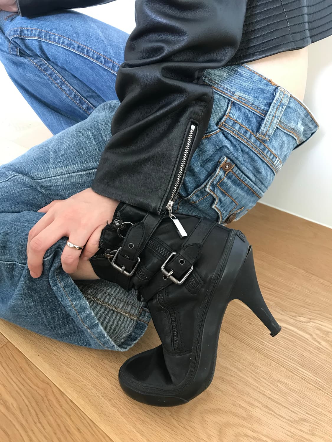 Ash buckle ankle boots 상품이미지2